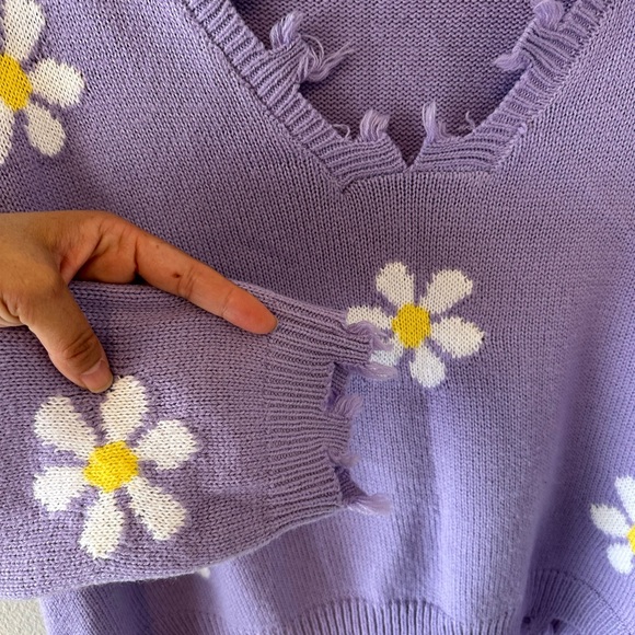 Self Esteem Lavender Daisy V-Neck Sweater - Picture 4 of 6